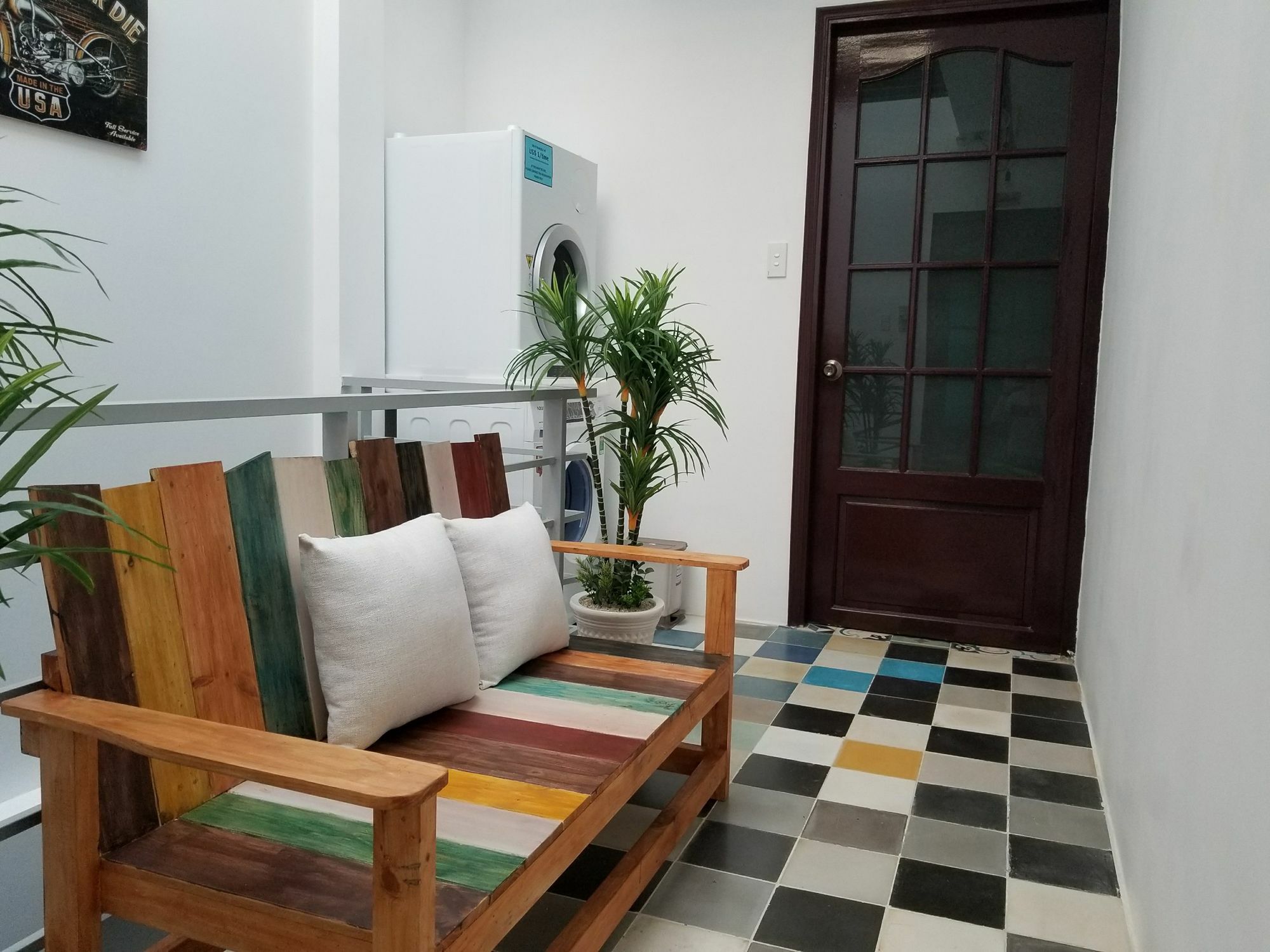 Timemark Travel Homestay & Hostel Ho Chi Minh-staden Exteriör bild