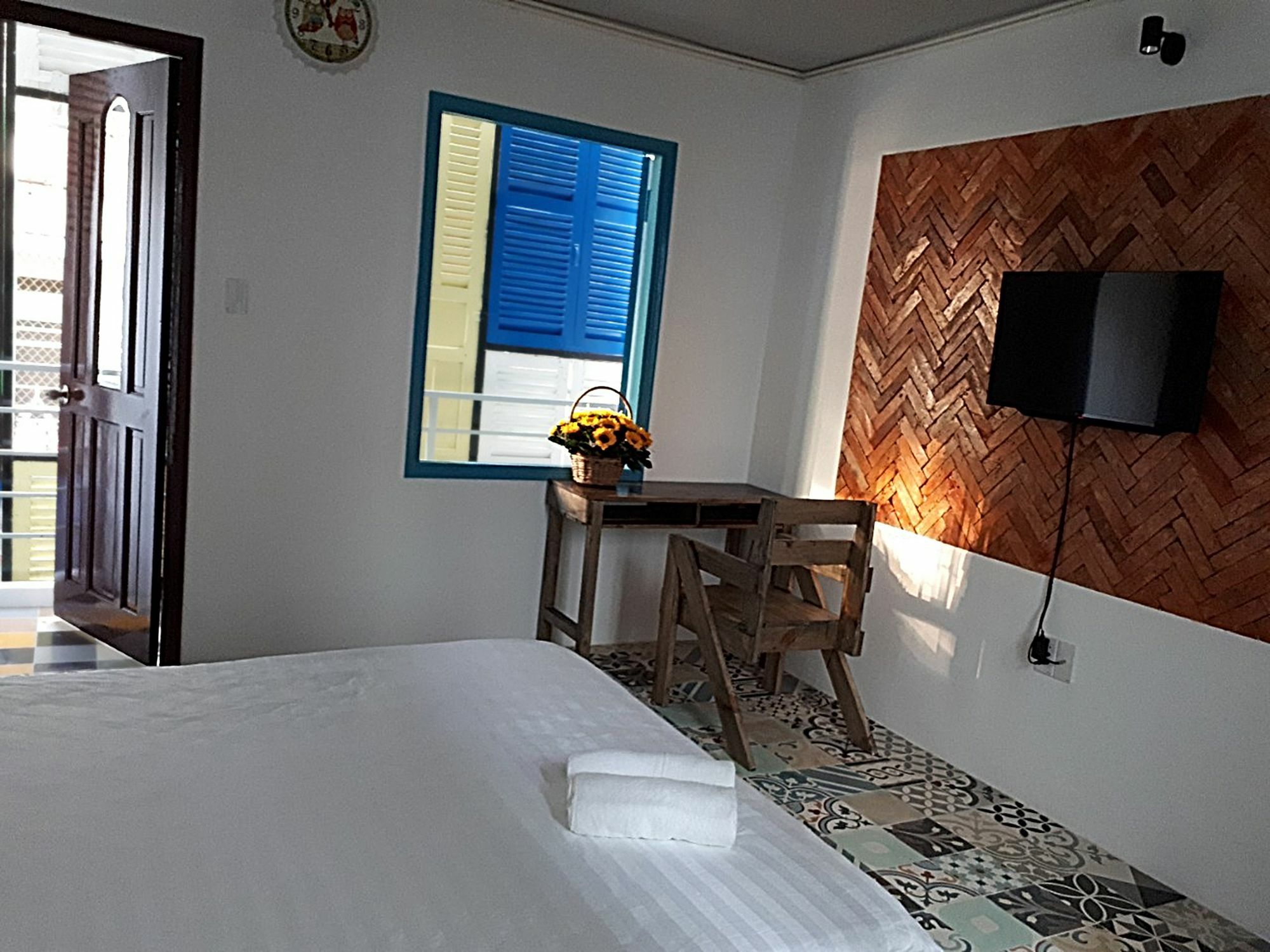 Timemark Travel Homestay & Hostel Ho Chi Minh-staden Exteriör bild