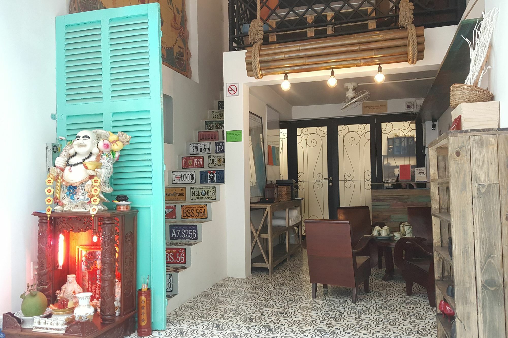 Timemark Travel Homestay & Hostel Ho Chi Minh-staden Exteriör bild